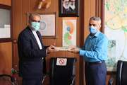 تقدیر مدیر آموزش‌وپرورش منطقه 16 از رئیس مرکز بهداشت جنوب تهران برای انجام موفق طرح واکسیناسیون کرونا 