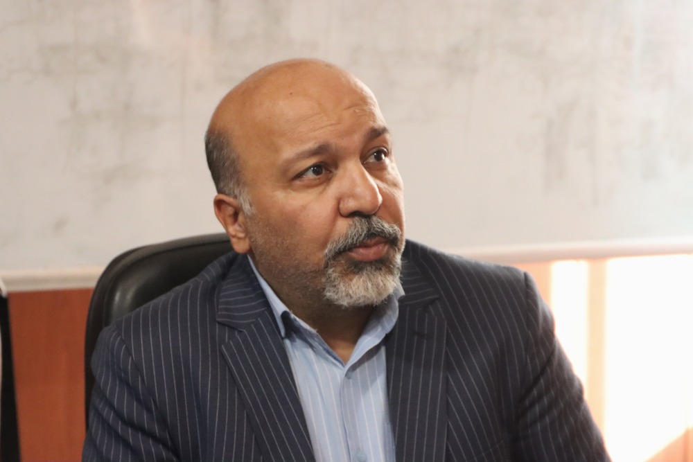 تبریک رئیس مرکز بهداشت جنوب تهران به‌تمامی ماماهای شاغل در دانشگاه و این مرکز به مناسبت روز جهانی ماما 1405